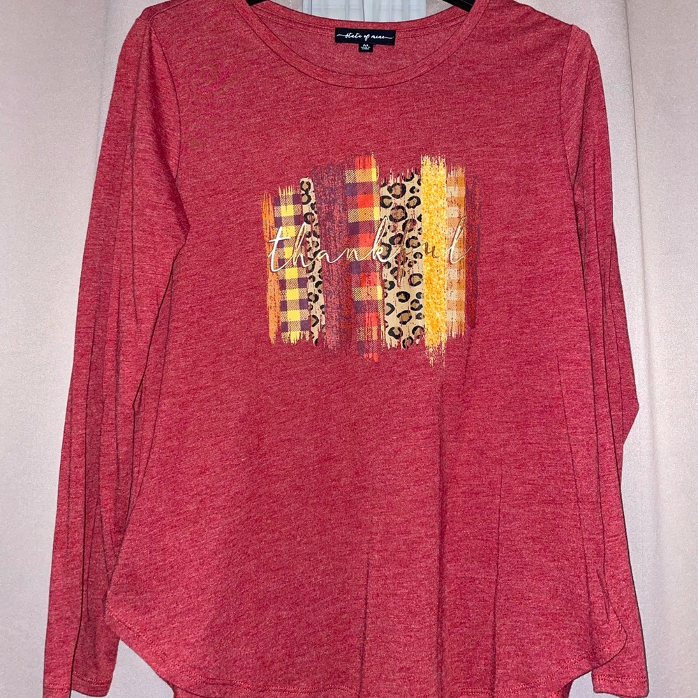 Long sleeve red top